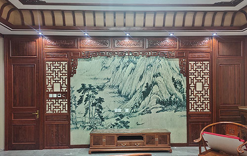 贵州中式仿古别墅客厅背景墙花格木作装饰